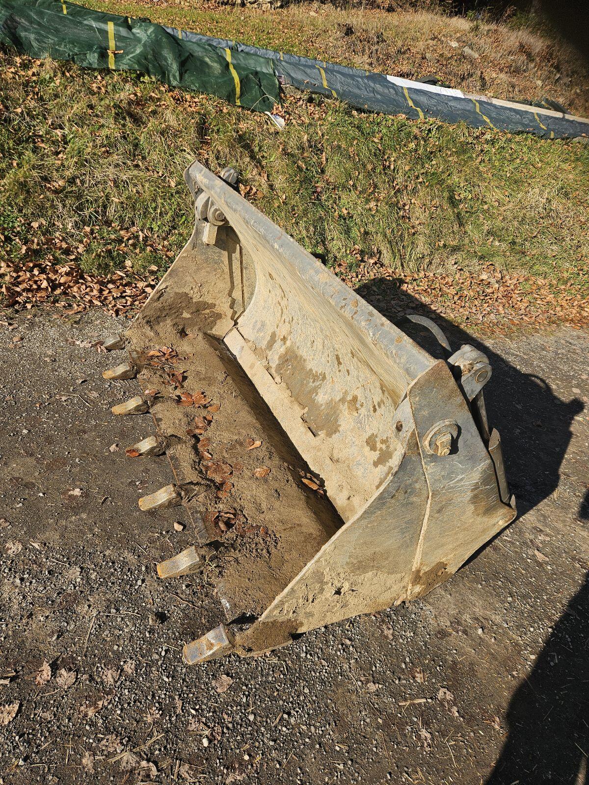 Laderschaufel Zettelmaier/Volvo Aufnahme 602 L30 2