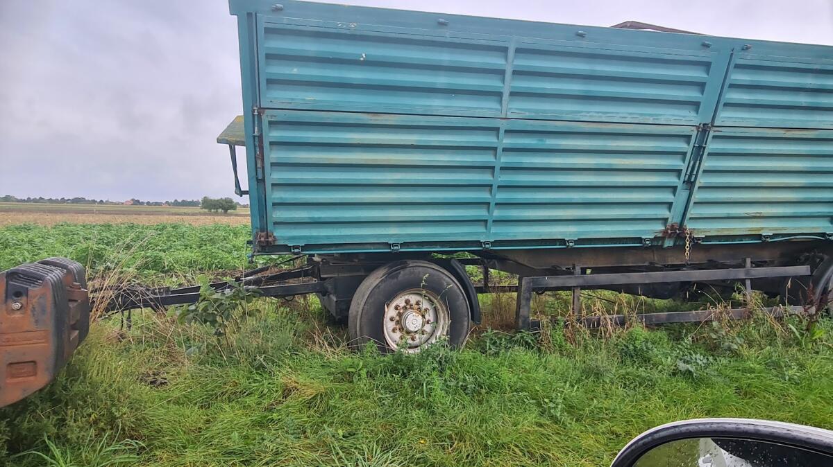 Kögl landwirtschaftlicher 2-Seiten-Kipper 33 m³ Volumen 2