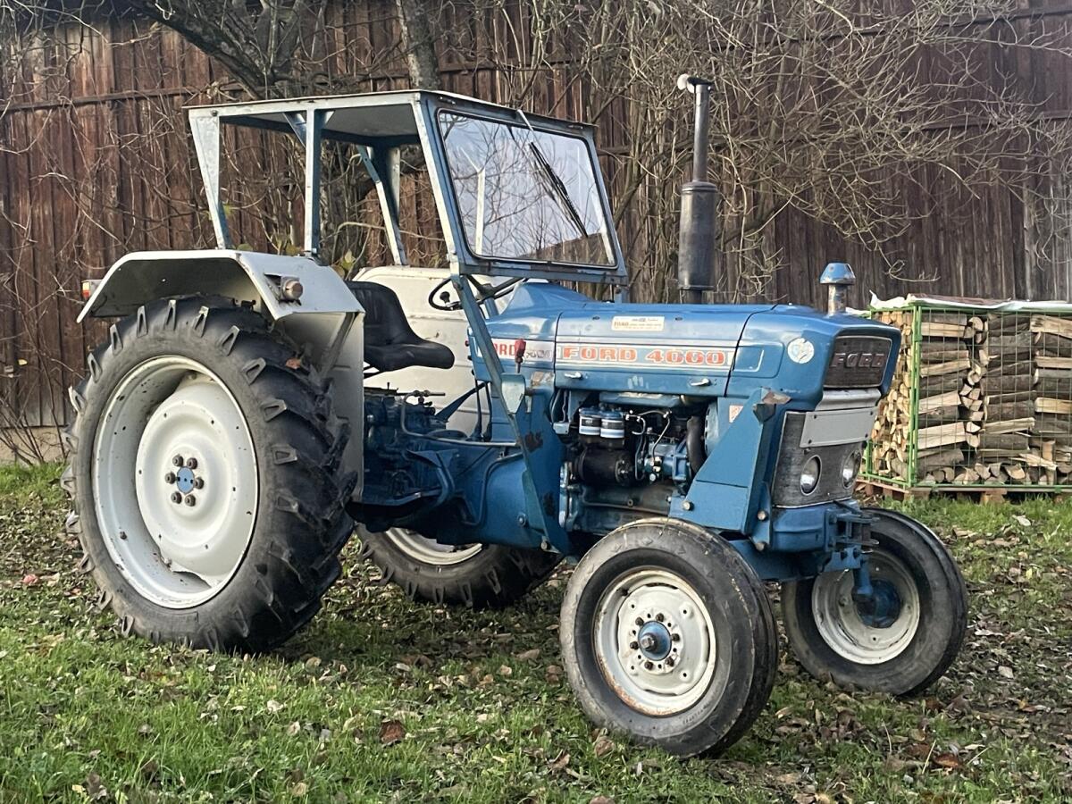 Ford 4000 Traktor Major 4000-8 1