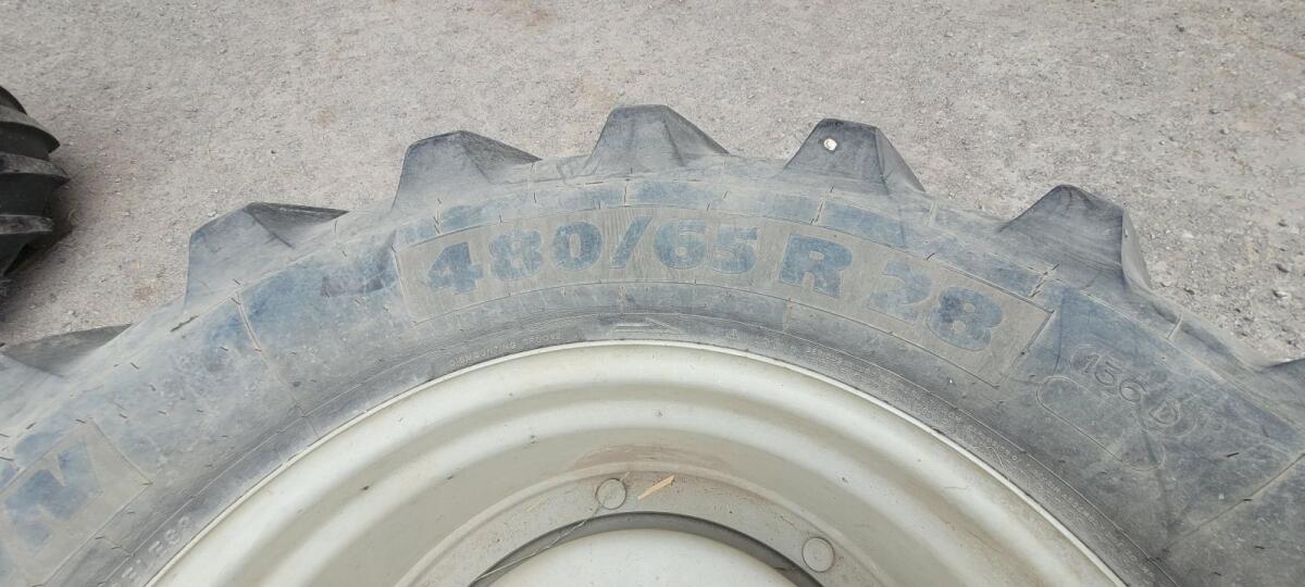 Kompletträder Valtra N174 2