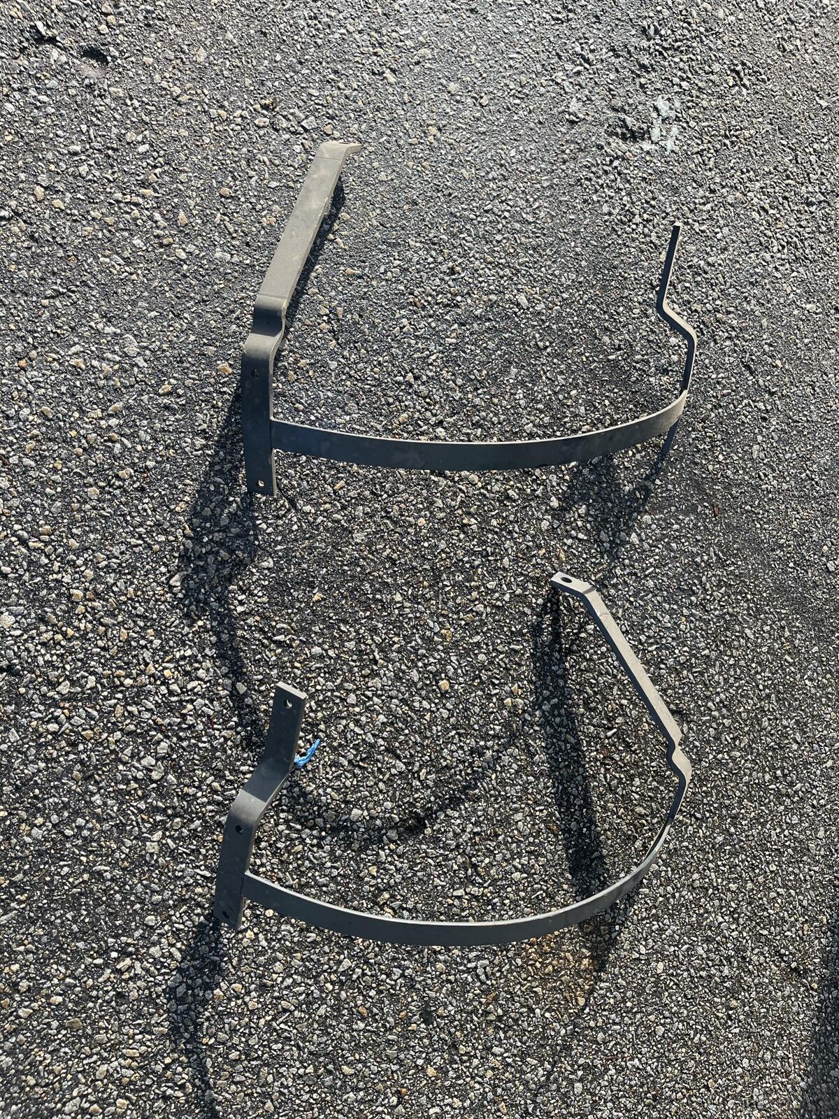 Kotflügelhalterung 2