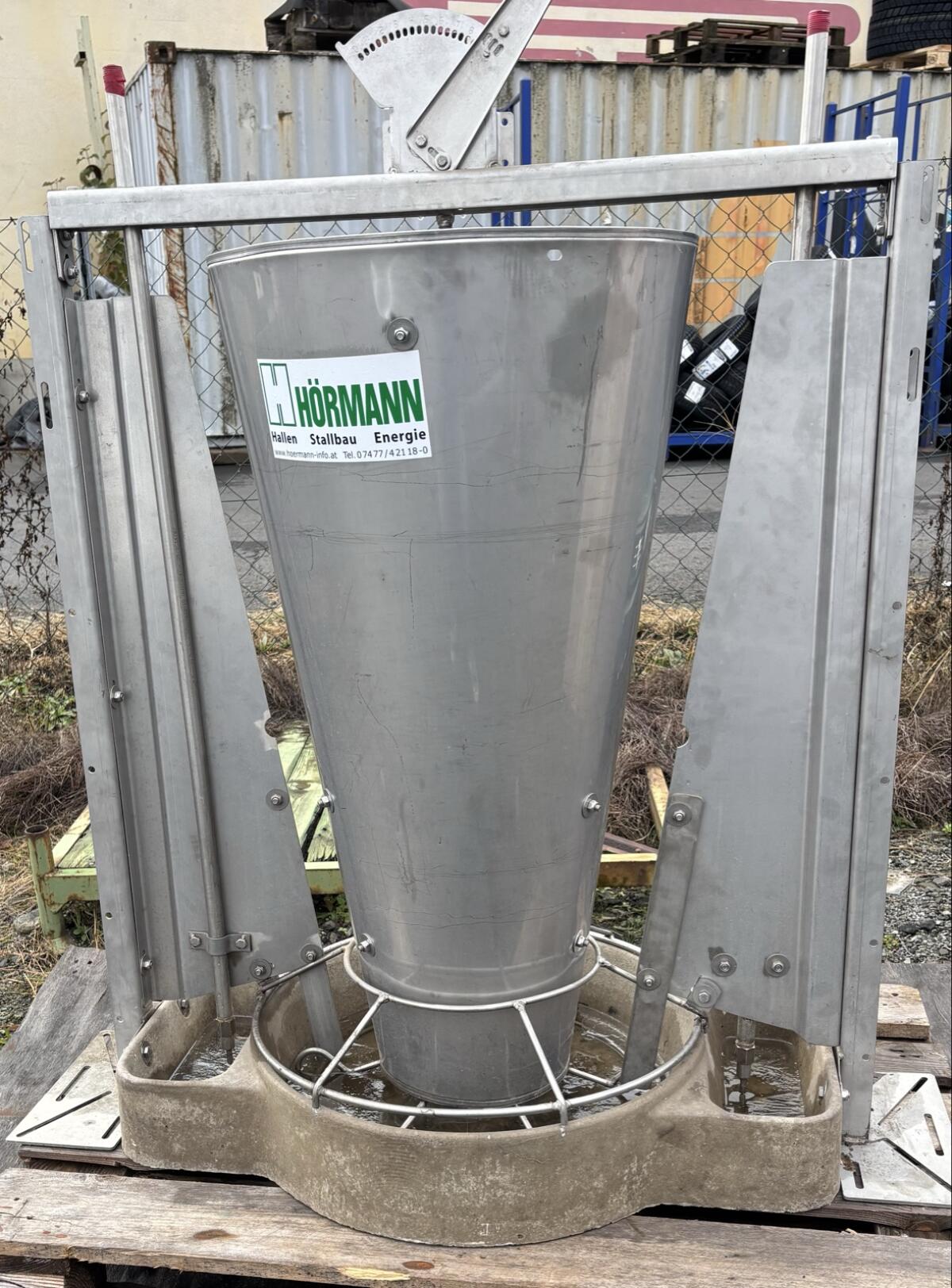 Futterautomat für Schweine 1