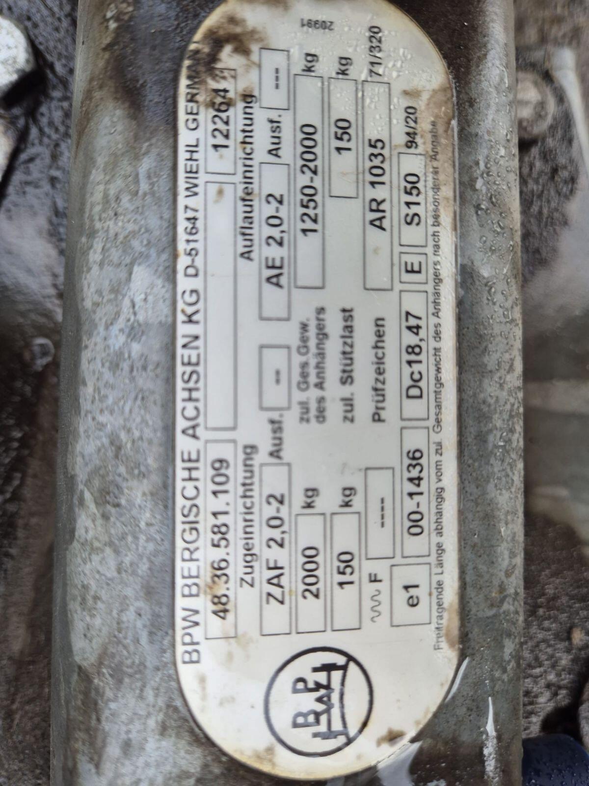 Verkaufe Pferdeanhänger 2