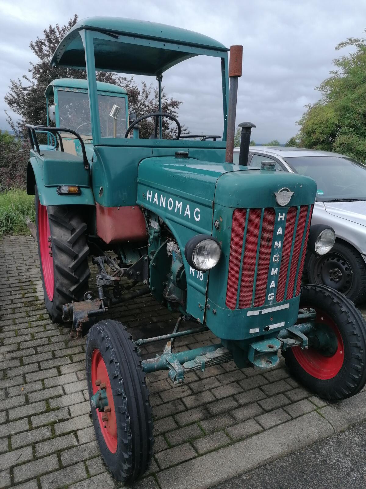 HANOMAG R16 A Bj. 1955 mit Dach, guter technischer Zustand 1