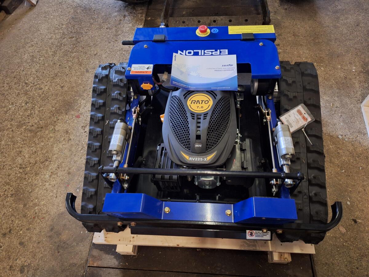 Hochgrasmäher, Mähraupe, Böschungsmäher, ferngesteuert, VT-QL500S 1