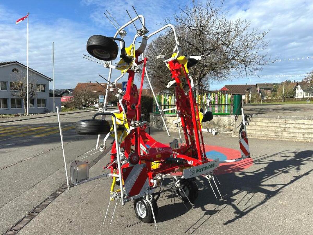 Pöttinger Hit 6.61 Kreiselheuer Wender 3