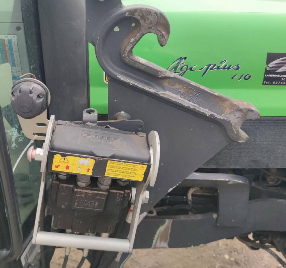 Stoll Frontladerkonsole 1