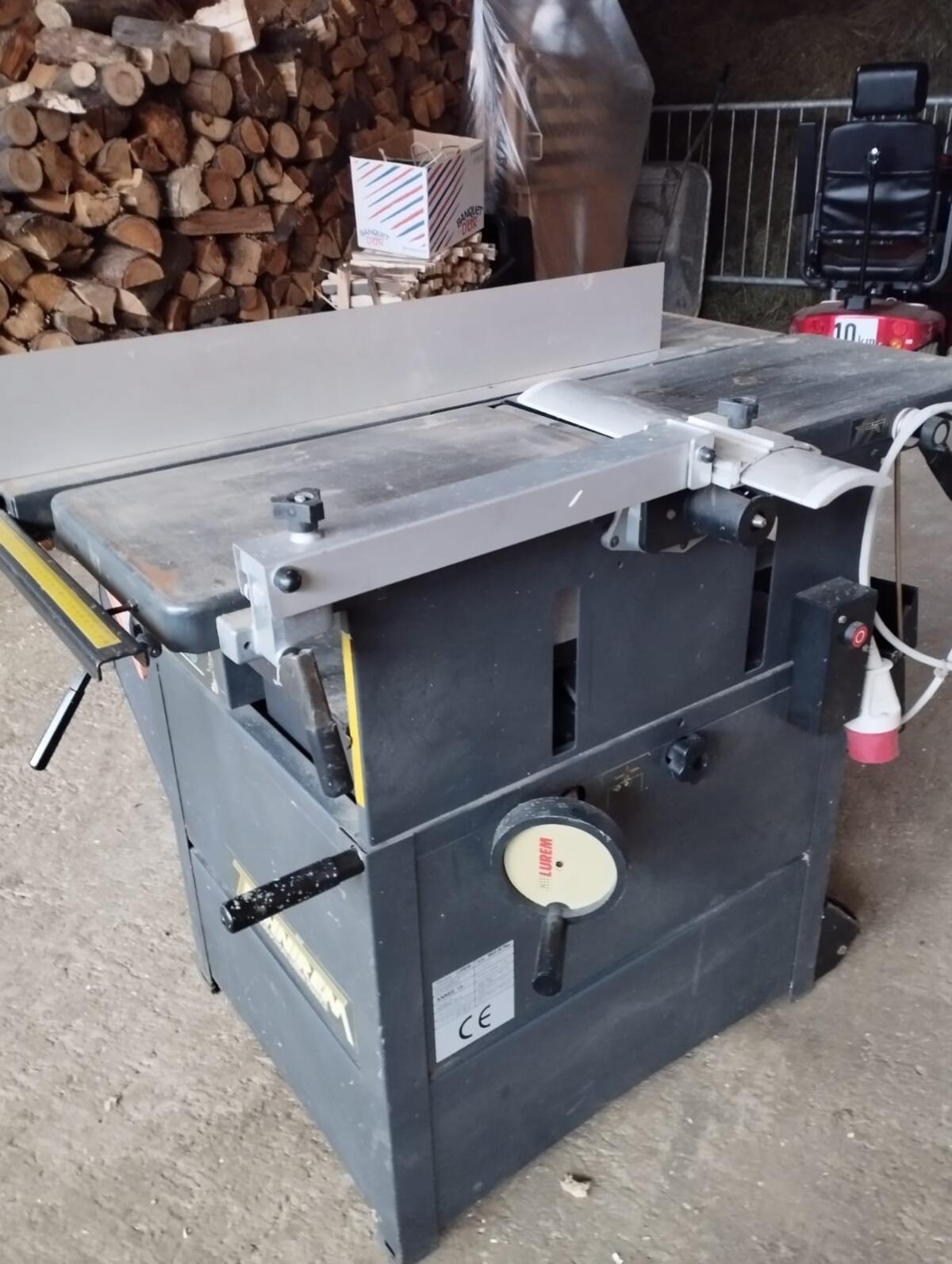 Holzbearbeitungsmaschine Lurem Maxi 26 Plus 1