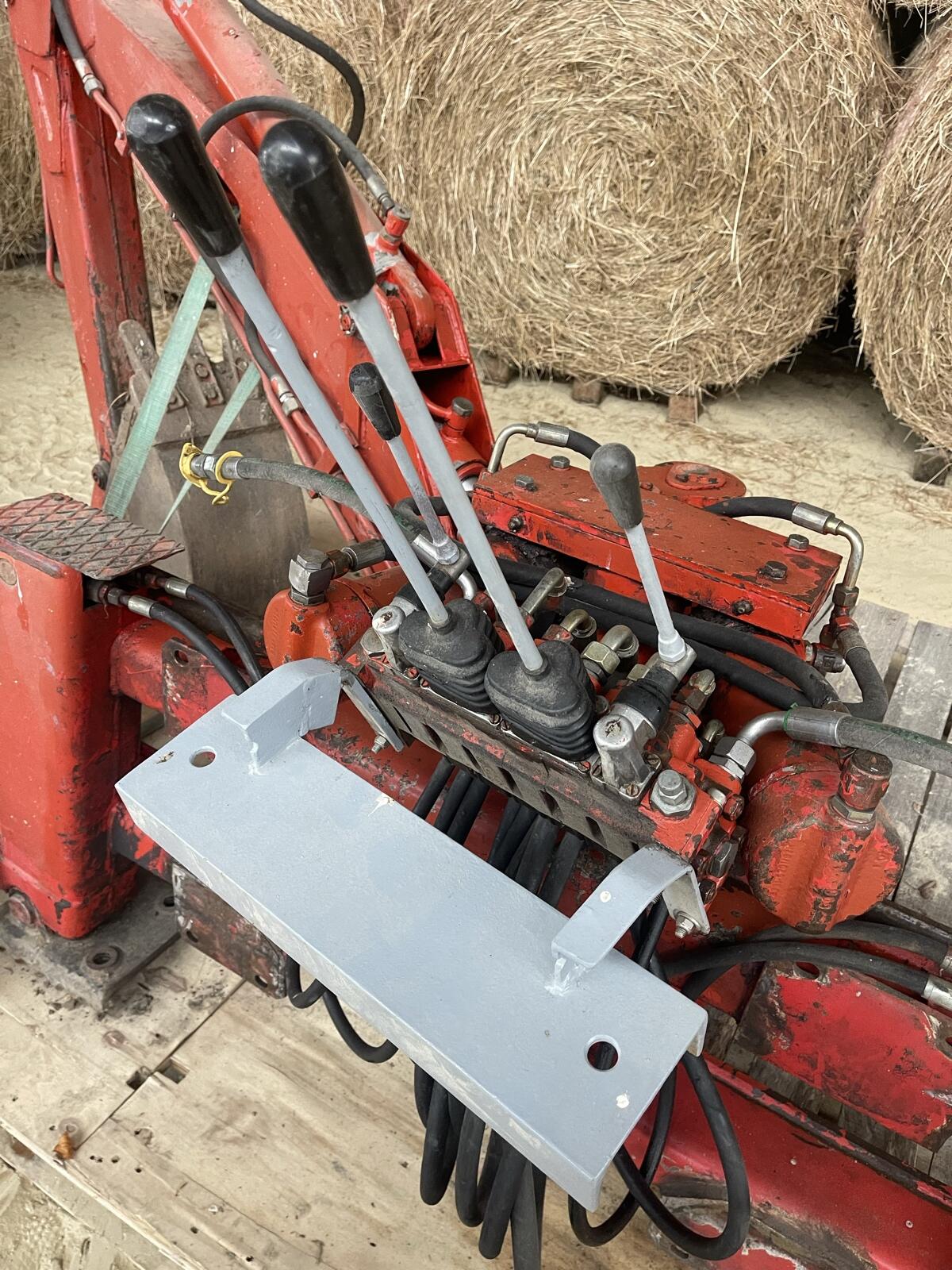 Heckbagger Anbaubagger, Bobcat, Gehl, Gehlmax 2