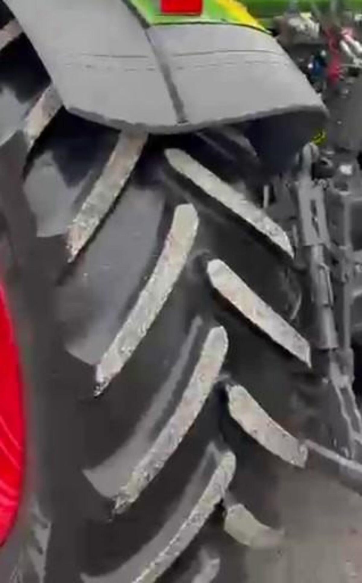 Michelin Multibib 540/65 R34 Satz - 75% 2