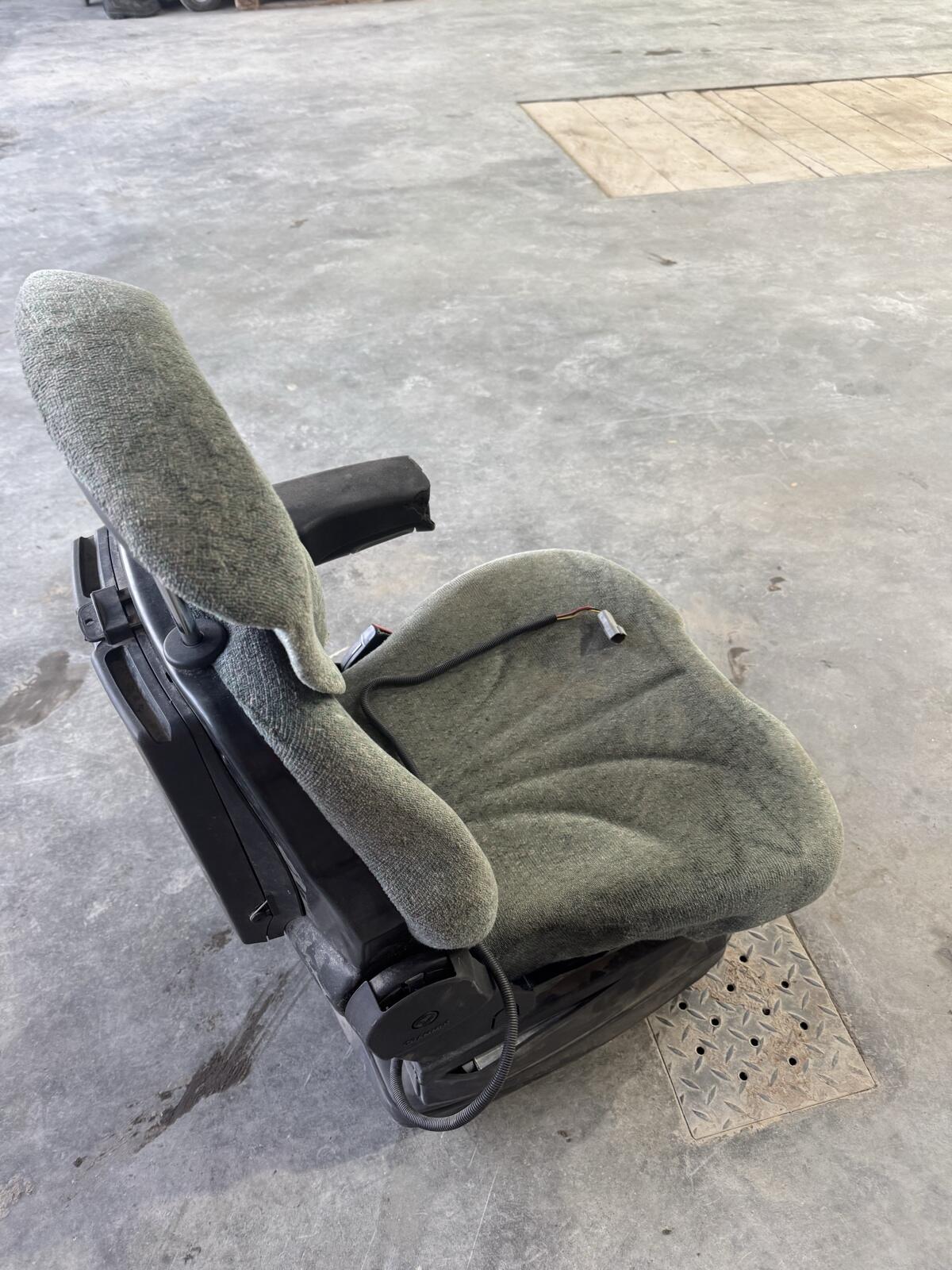 Schleppersitz Fendt 3