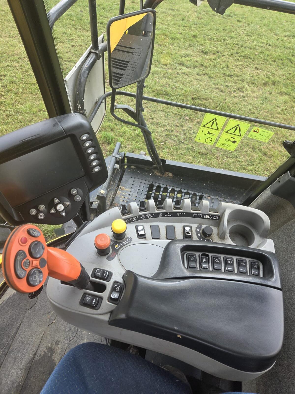 New Holland FR9050 3