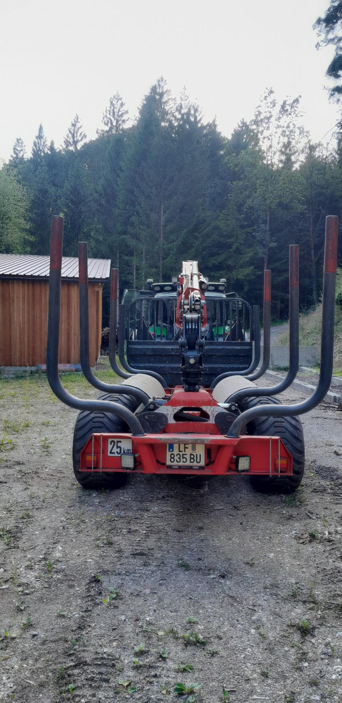 Stepa Rückewagen 9,5 m Kran 12 t Anhänger 3