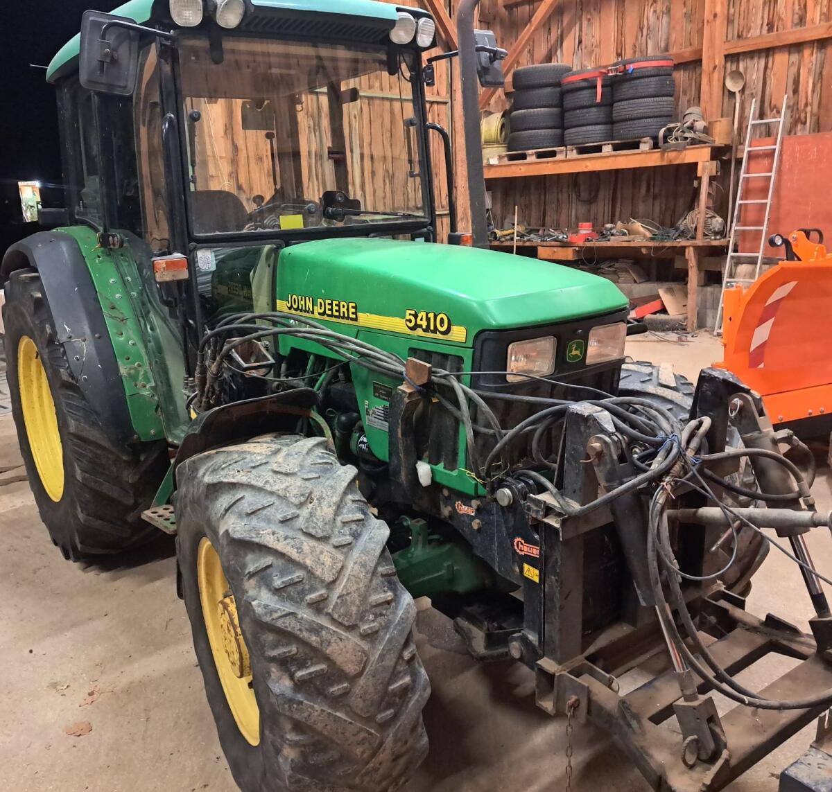 John Deere 5410 1