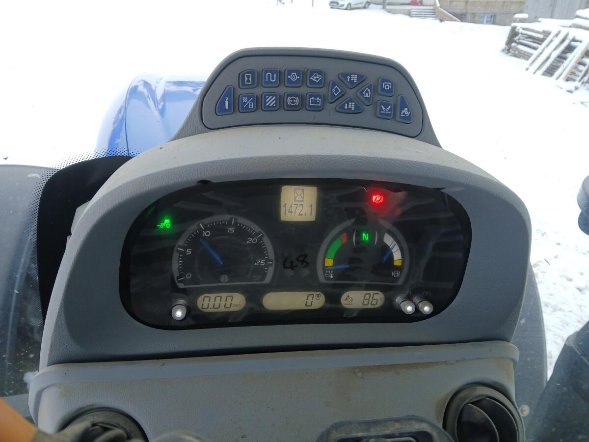 New Holland T6 145 1