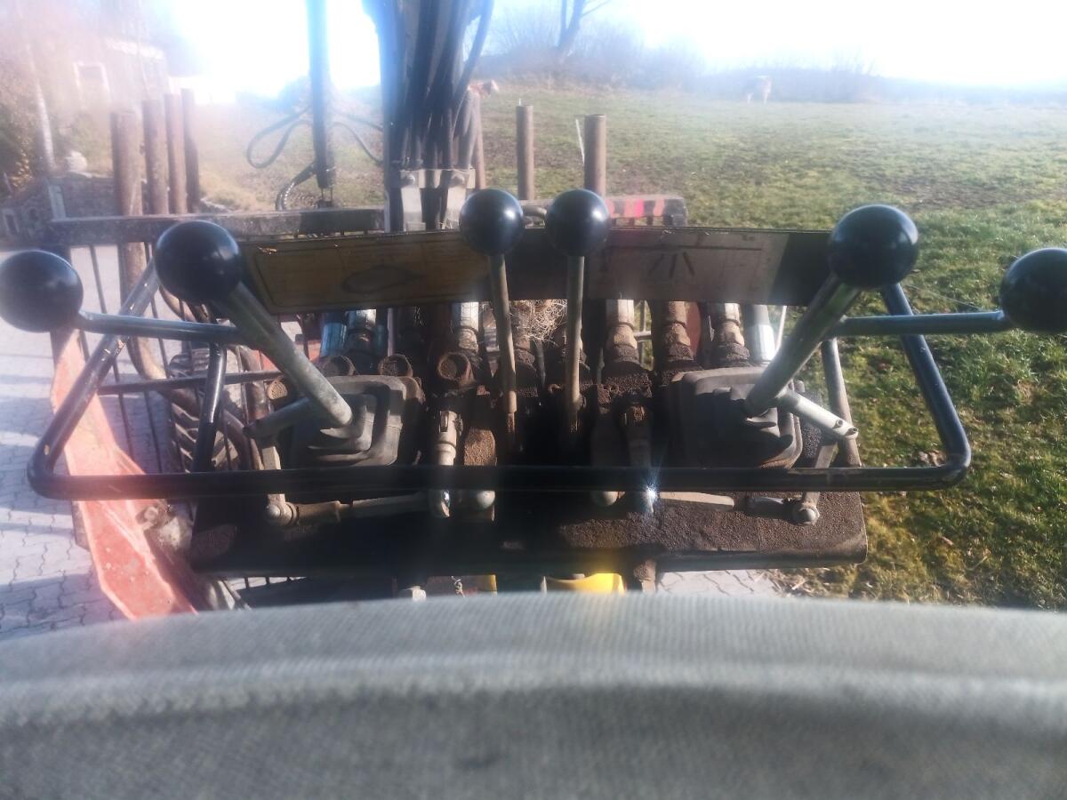 Farmi Kranwagen 7000, 3861 Kran 3