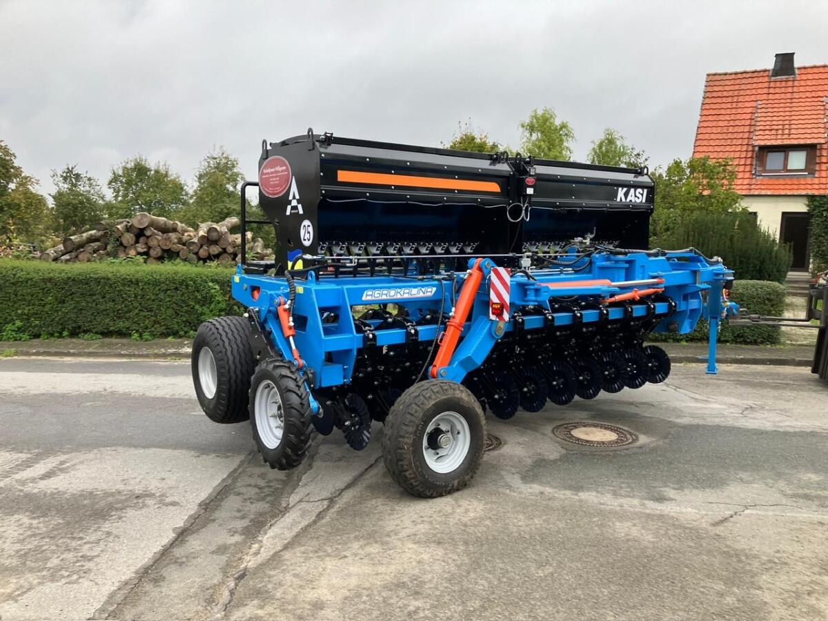 AGROKALINA KASI NO TILL Direktsaatmaschine 4 m NEU! 1