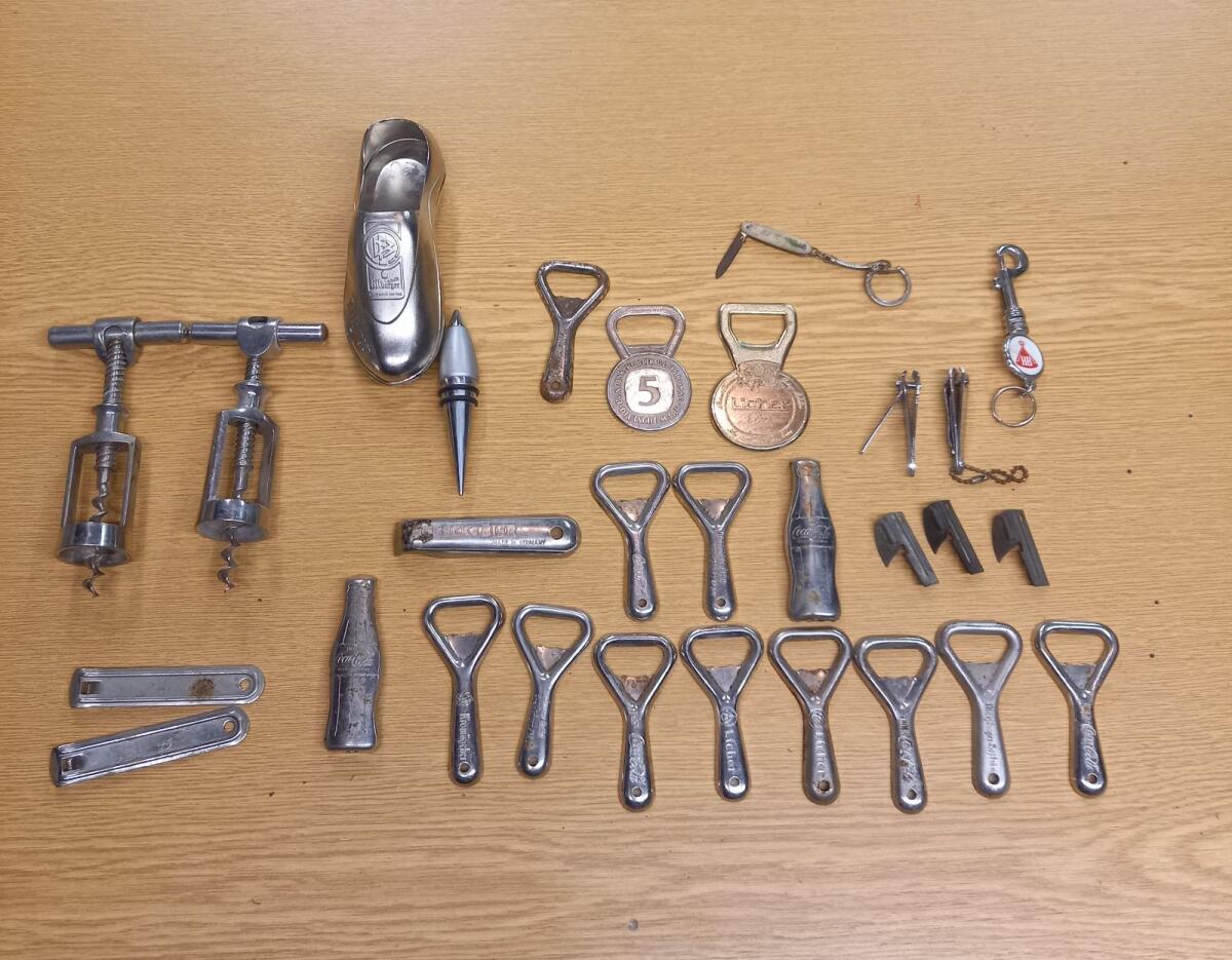 Flaschenöffner und Büchsenöffner Sammlung 1