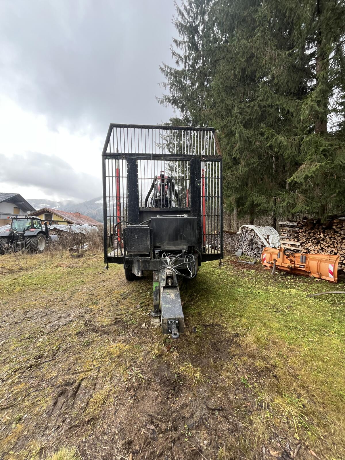 Forstanhänger mit Palfinger Epsilon Z-Kran 3