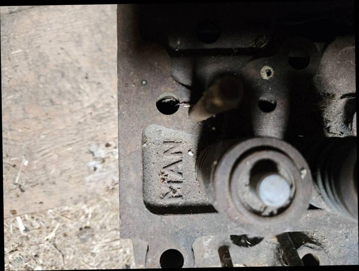 MAN Traktor Teile AS 440 2