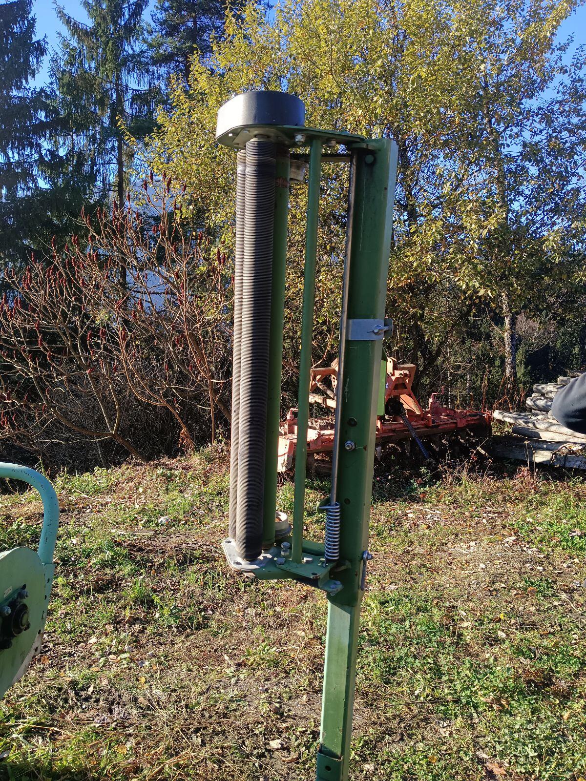 Elho Rundballenwickler 3