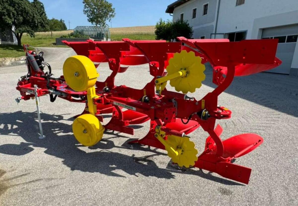 Pöttinger Pflug Servo 35 S Plus 1