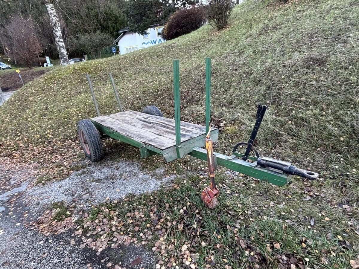 Meterholzwagen Traktoranhänger 2