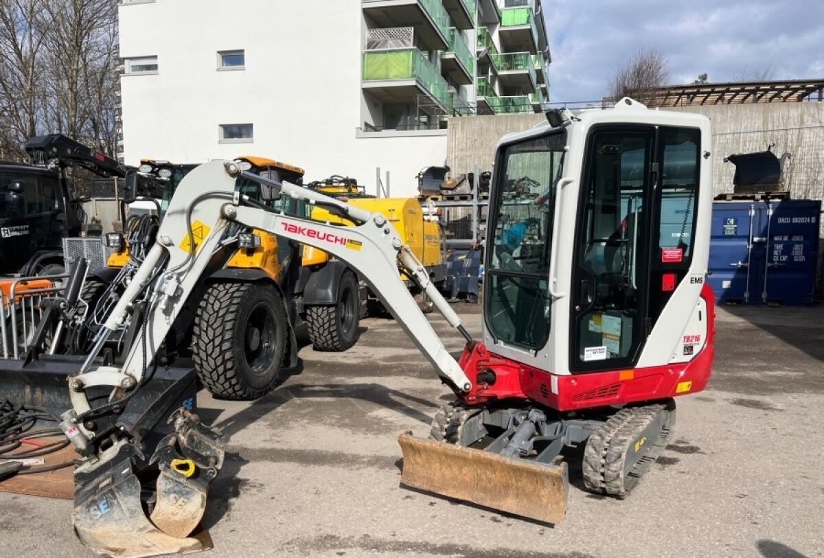 Takeuchi TB216 3