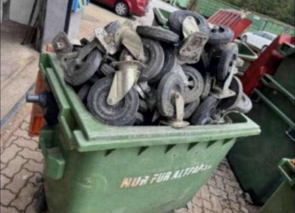 Schwerlast-Lenkrollen, ca. 100 Stk. 1