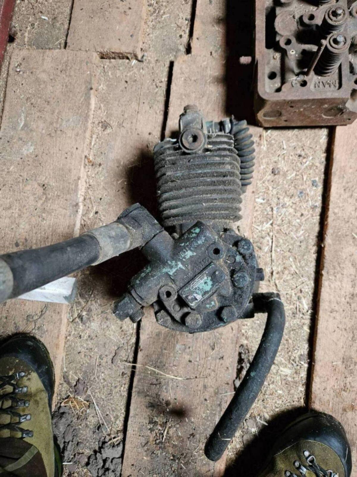 MAN Traktor Teile AS 440 3