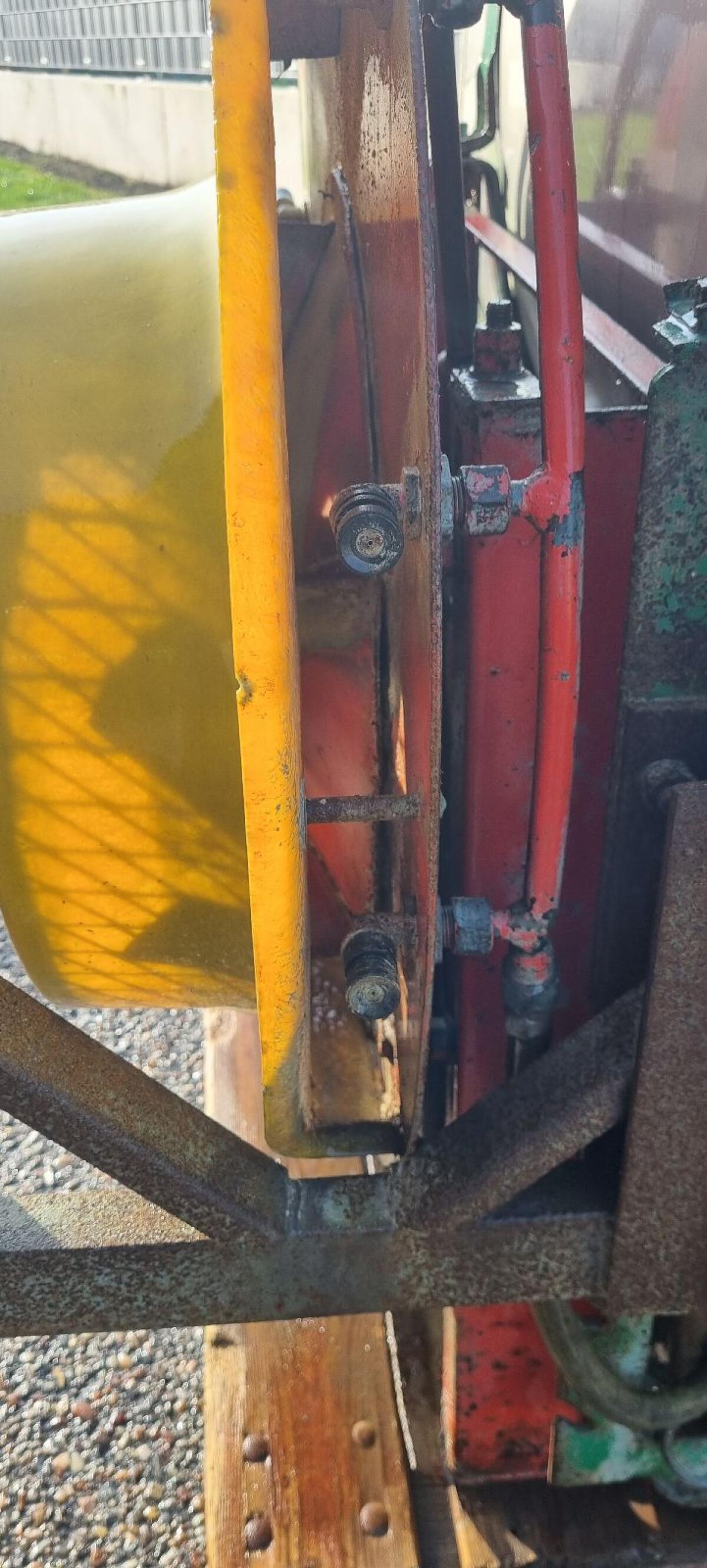 Weingartenspritze Jessernigg 2