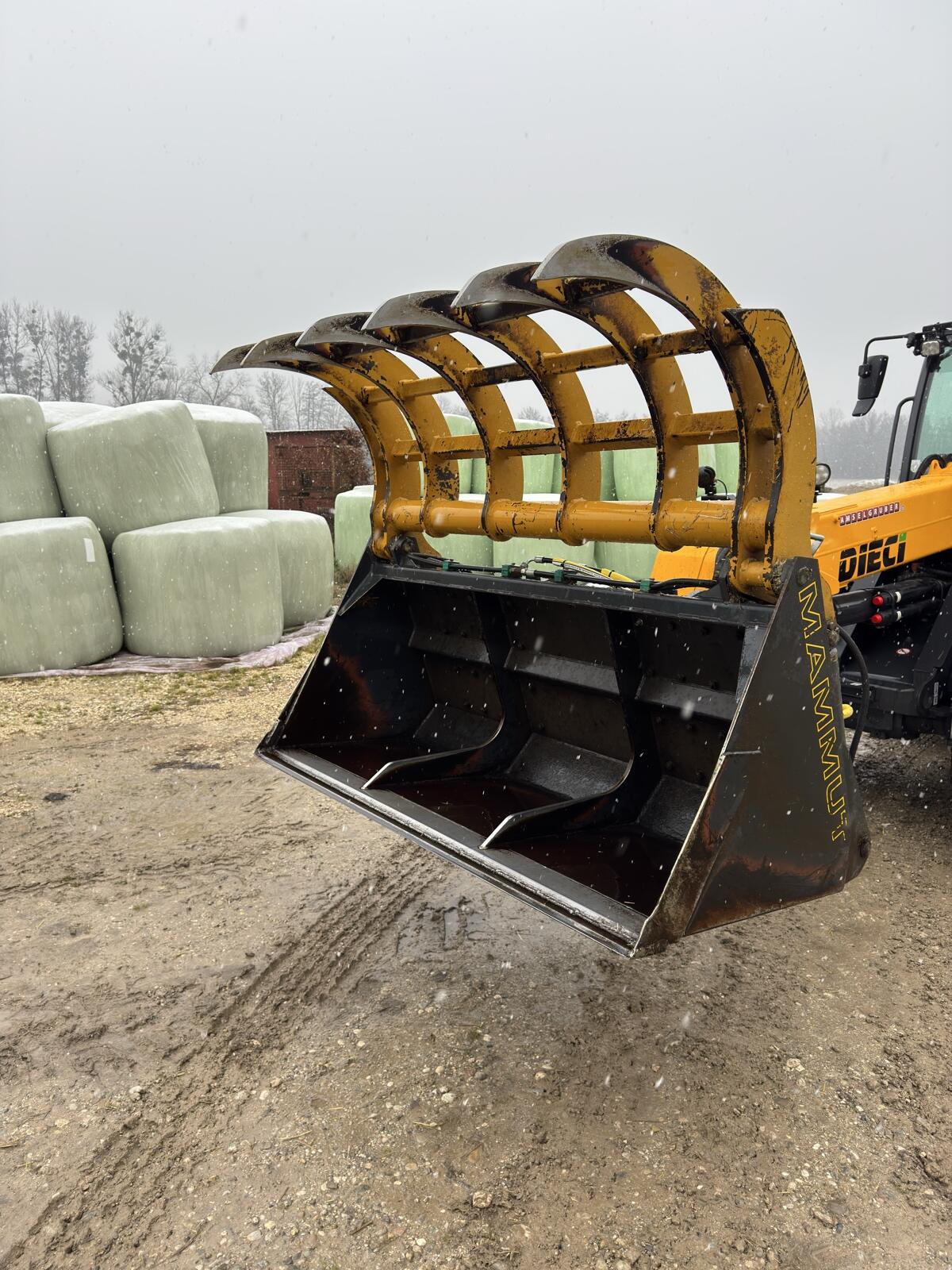 Mammut Silogreifschaufel 1