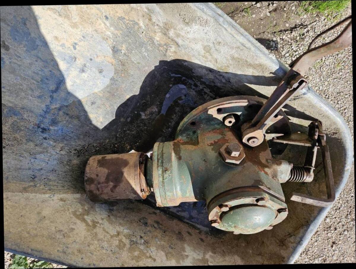 Außenantrieb für MAN Traktor AS 440 2