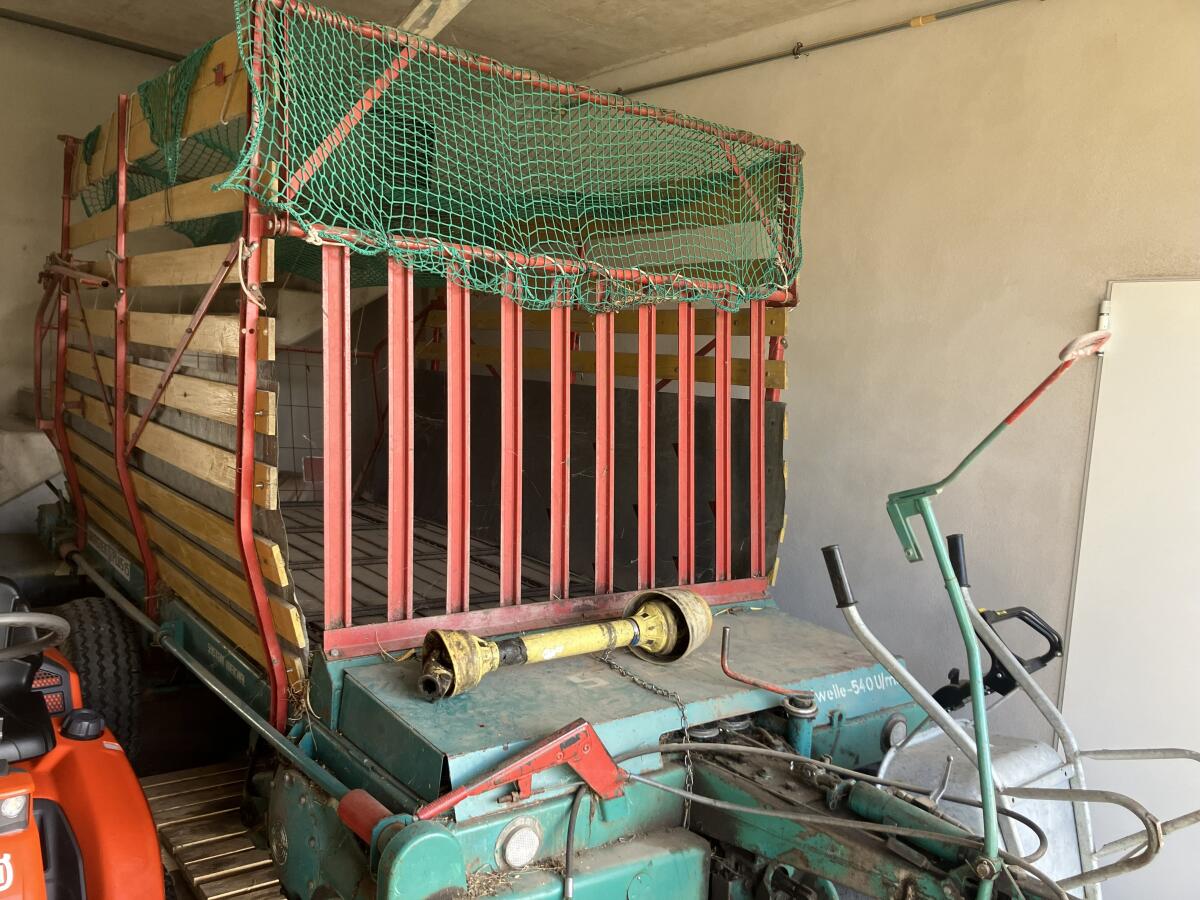 Verkaufe Ladewagen Steyr Hamster Plus 15 3