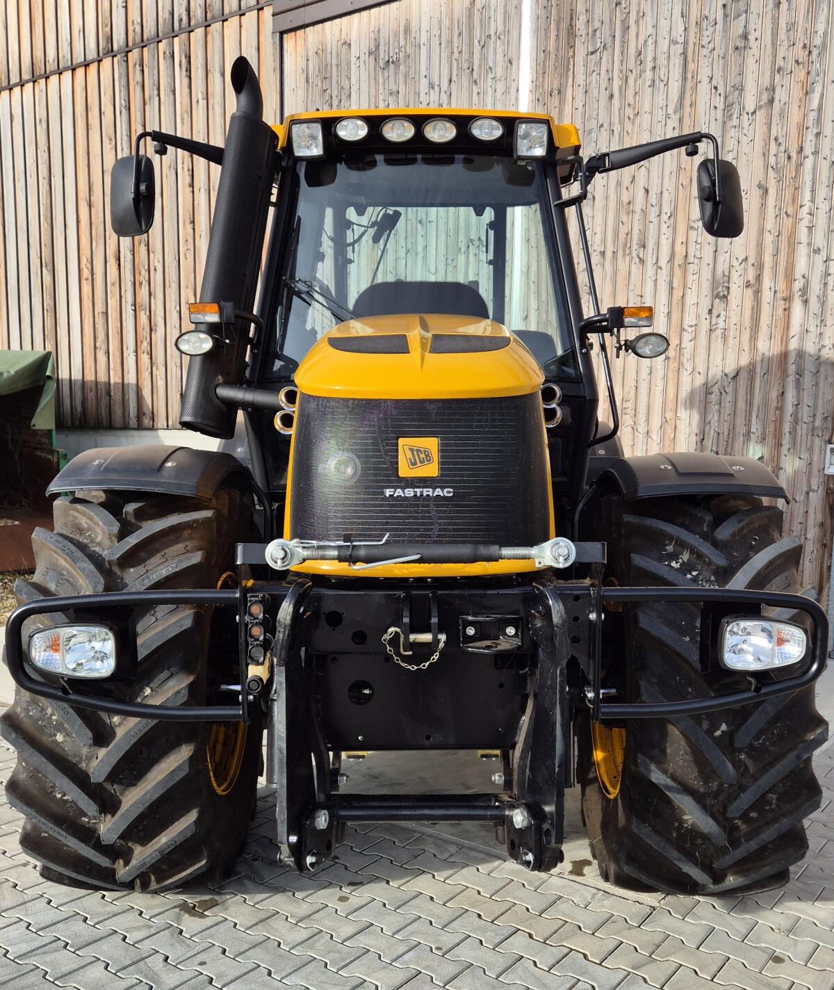 JCB Fastrac 2170 Plus 2
