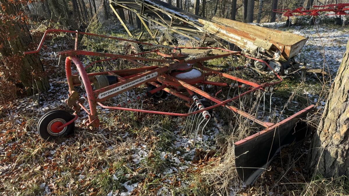 Schwader Pöttinger 272 2