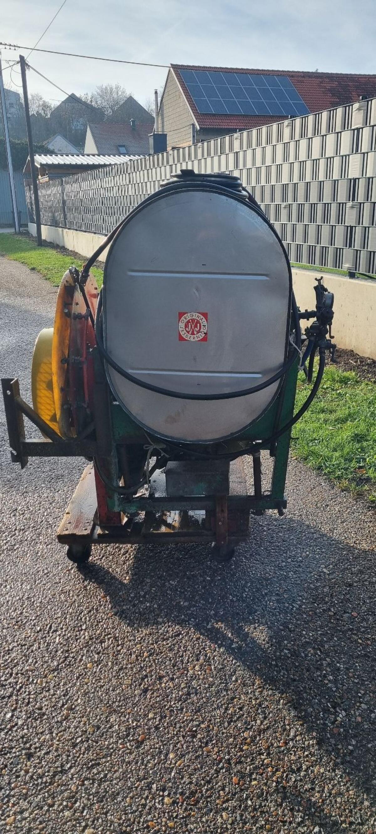 Weingartenspritze Jessernigg 3