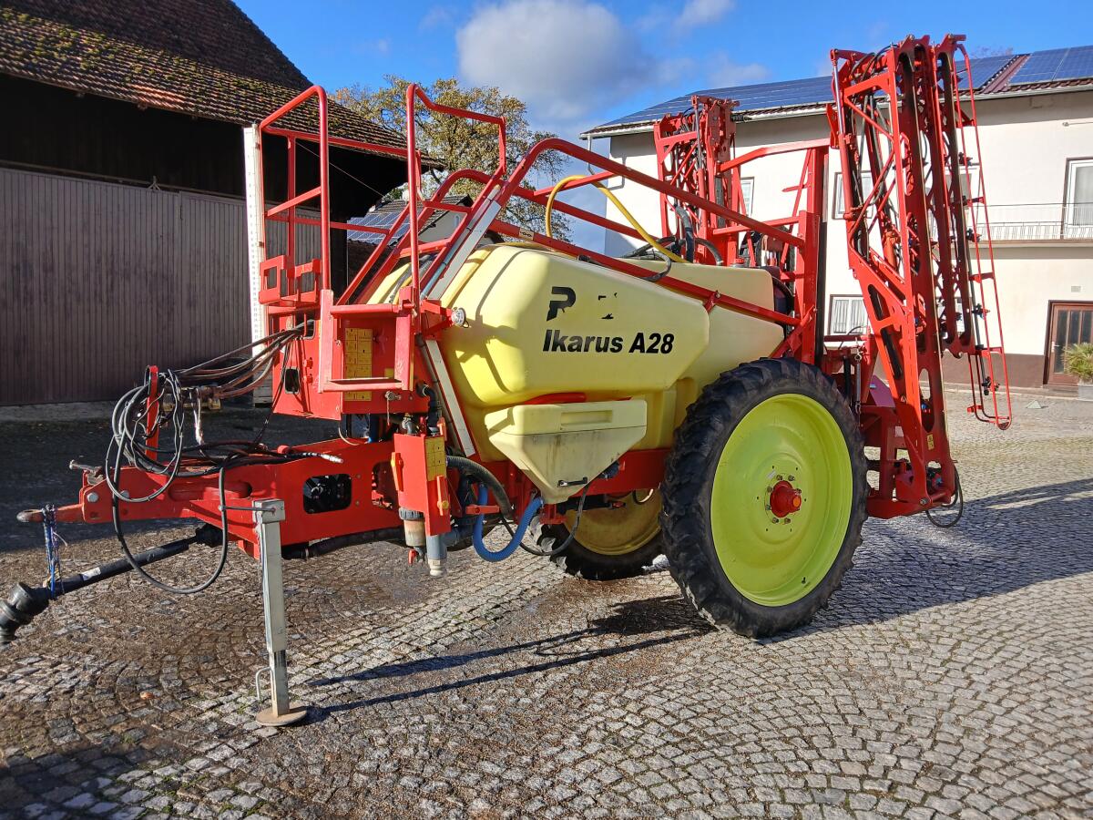 Rau - Ikarus A28 Pflanzenschutzspritze 2.800 l 2