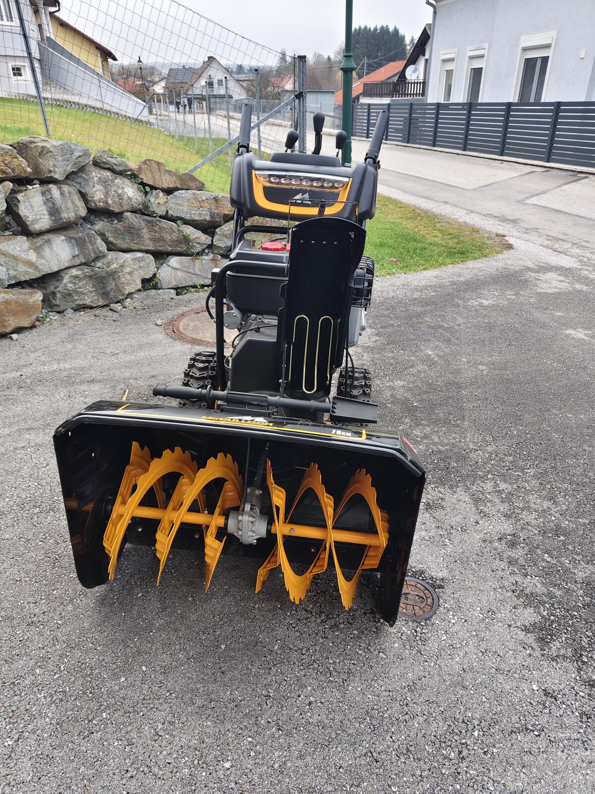 McCulloch Schneefräse, 76 cm Räumbreite, wie neu, nie benutzt 2