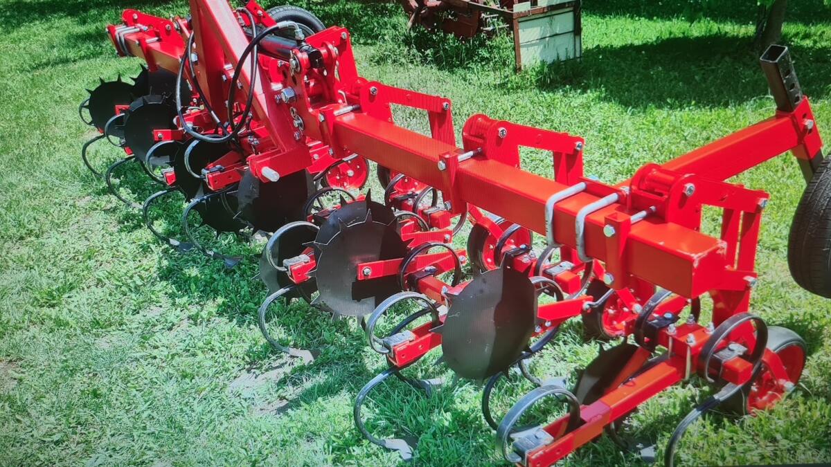 Hackgerät, 6-reihig, Frontanbau 3