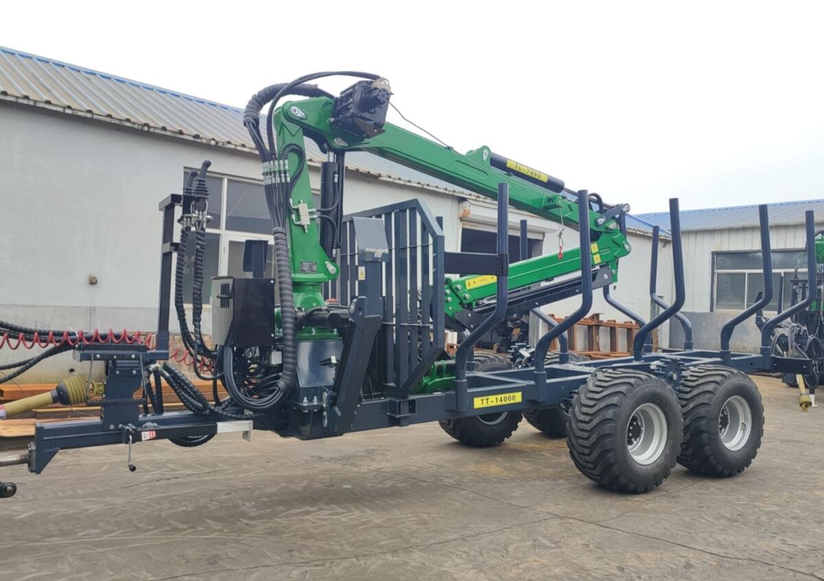 KG Forst Holzwagen TT14000 mit Kran TL7800 1