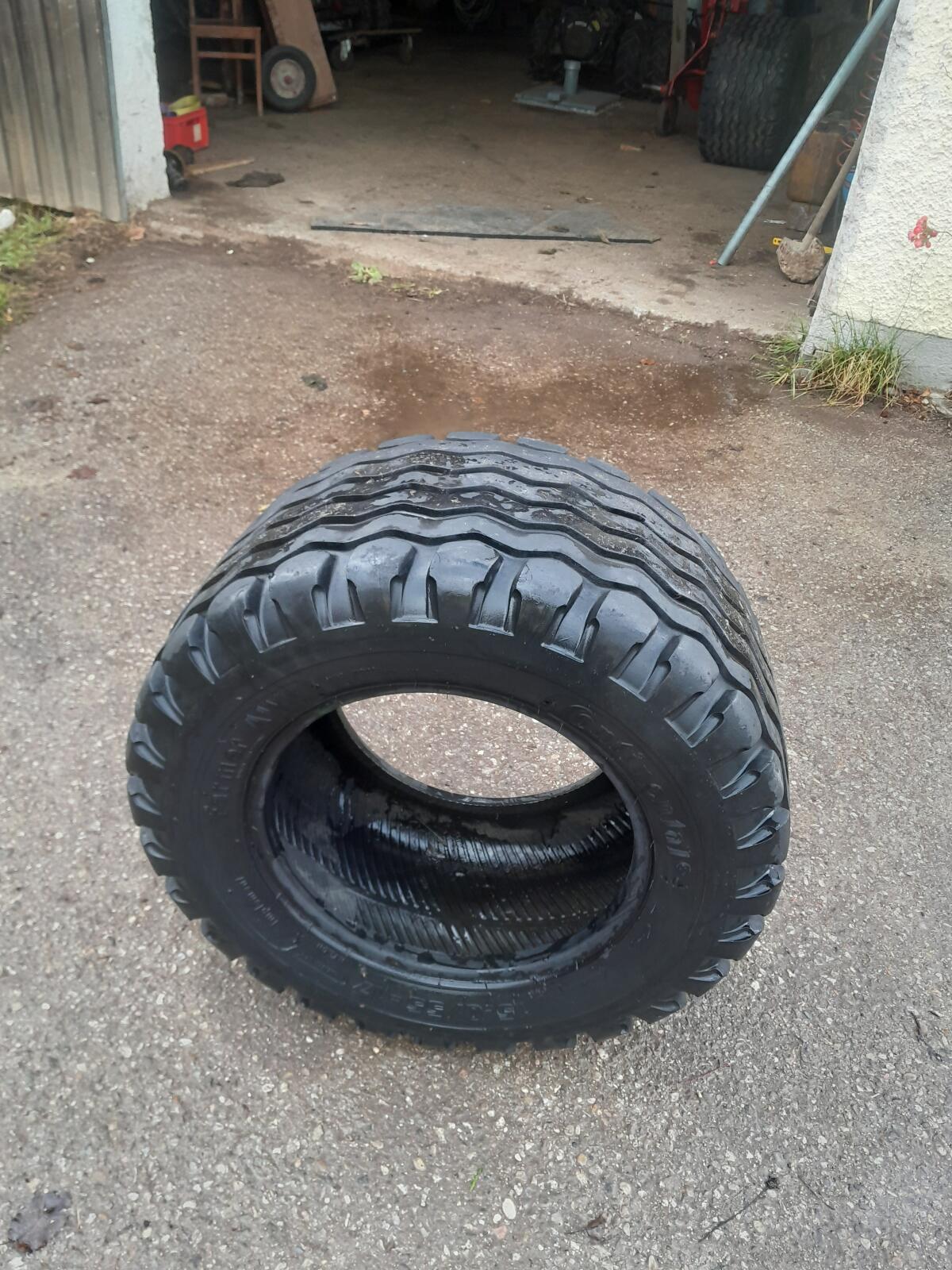 Anhängerreifen Continental 2