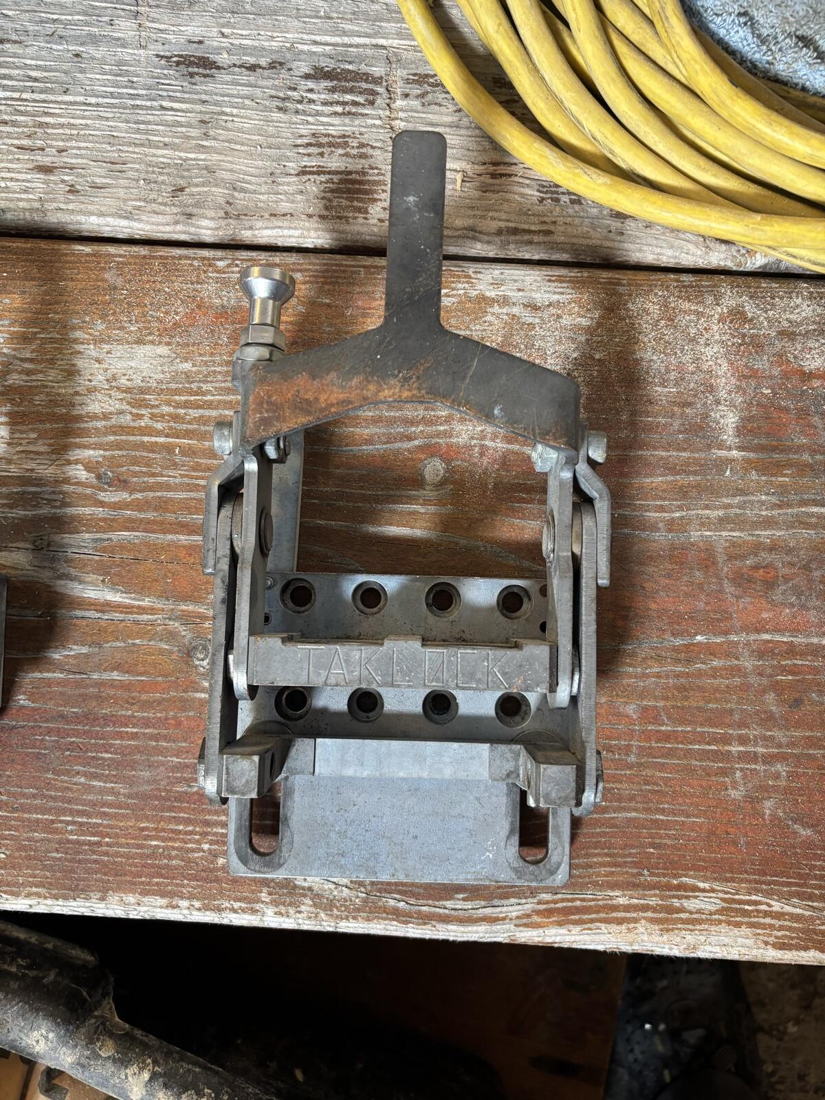 Schnellkupplung Taklock Takeuchi Bagger 2