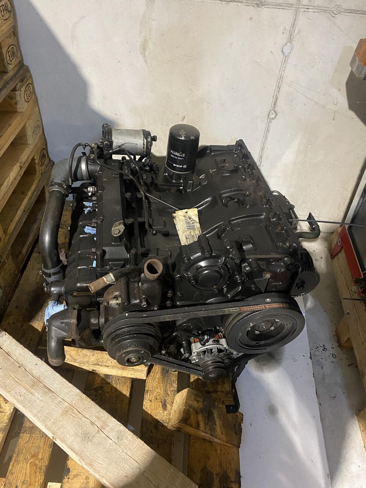Steyr 9094 8086 Motor Sisu 2