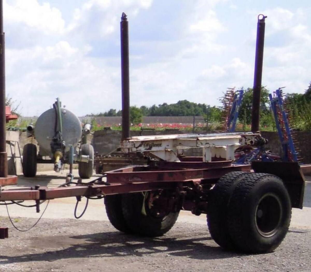 Rungen-Langholzanhänger 1