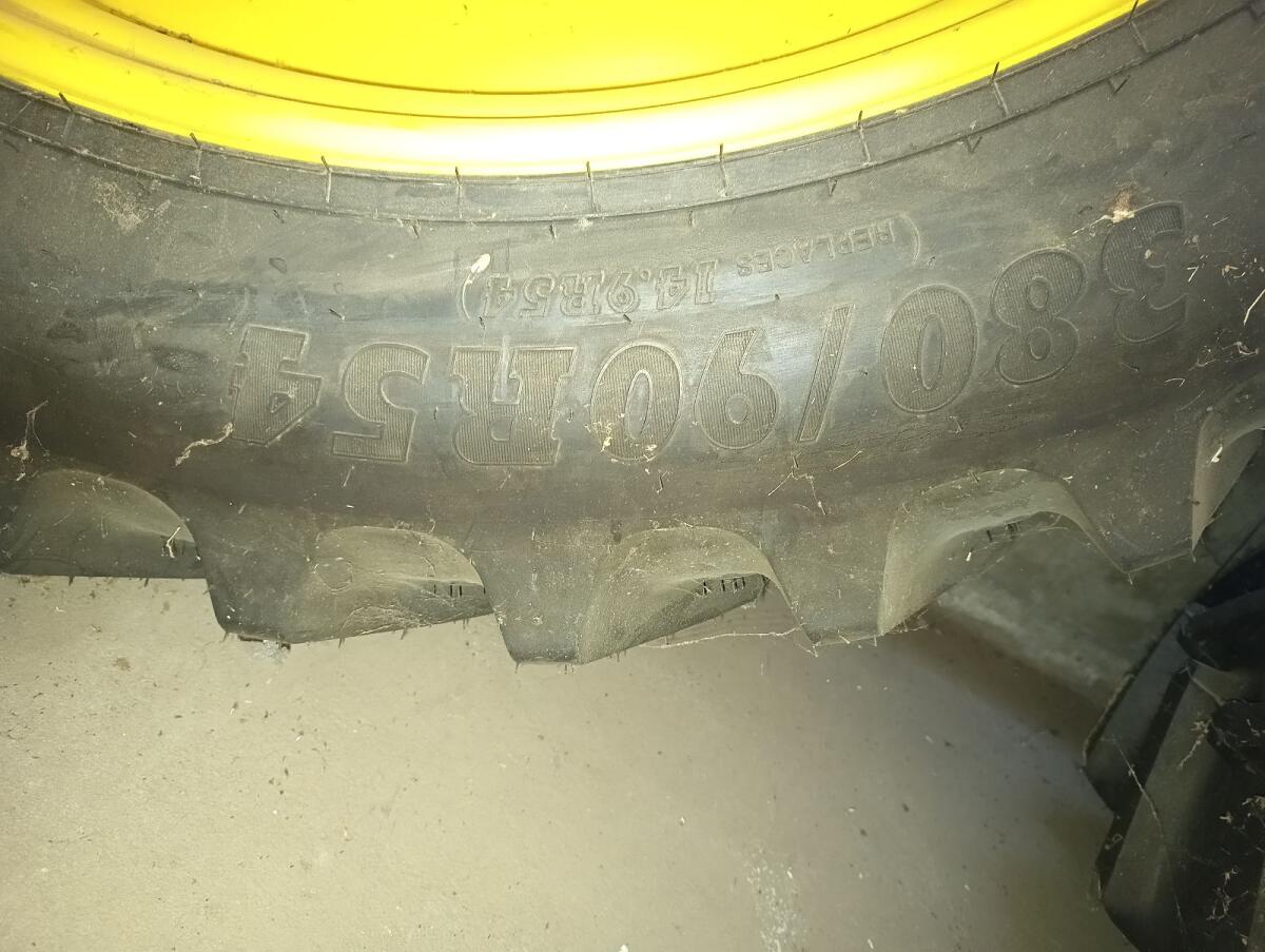 Pflegereifen ungebraucht 2