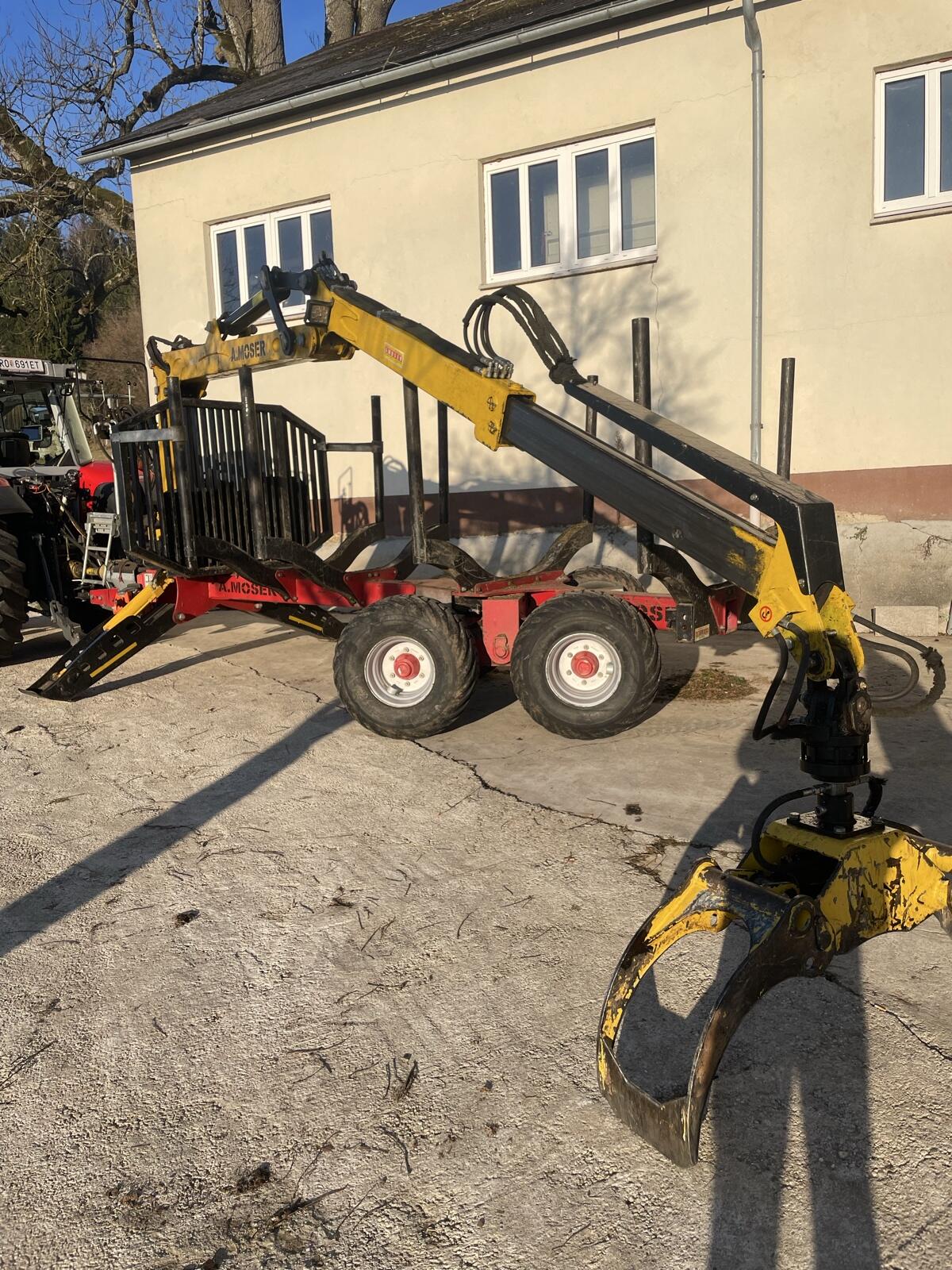 Moser MHD 11 mit Kran MKL 7,2 1
