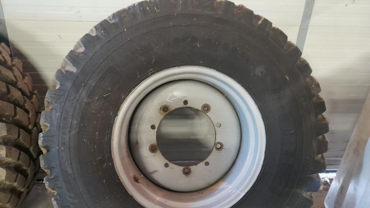 Kommunalreifen Fastrac 2