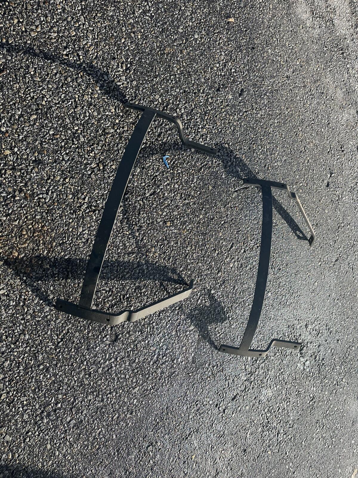 Kotflügelhalterung 1