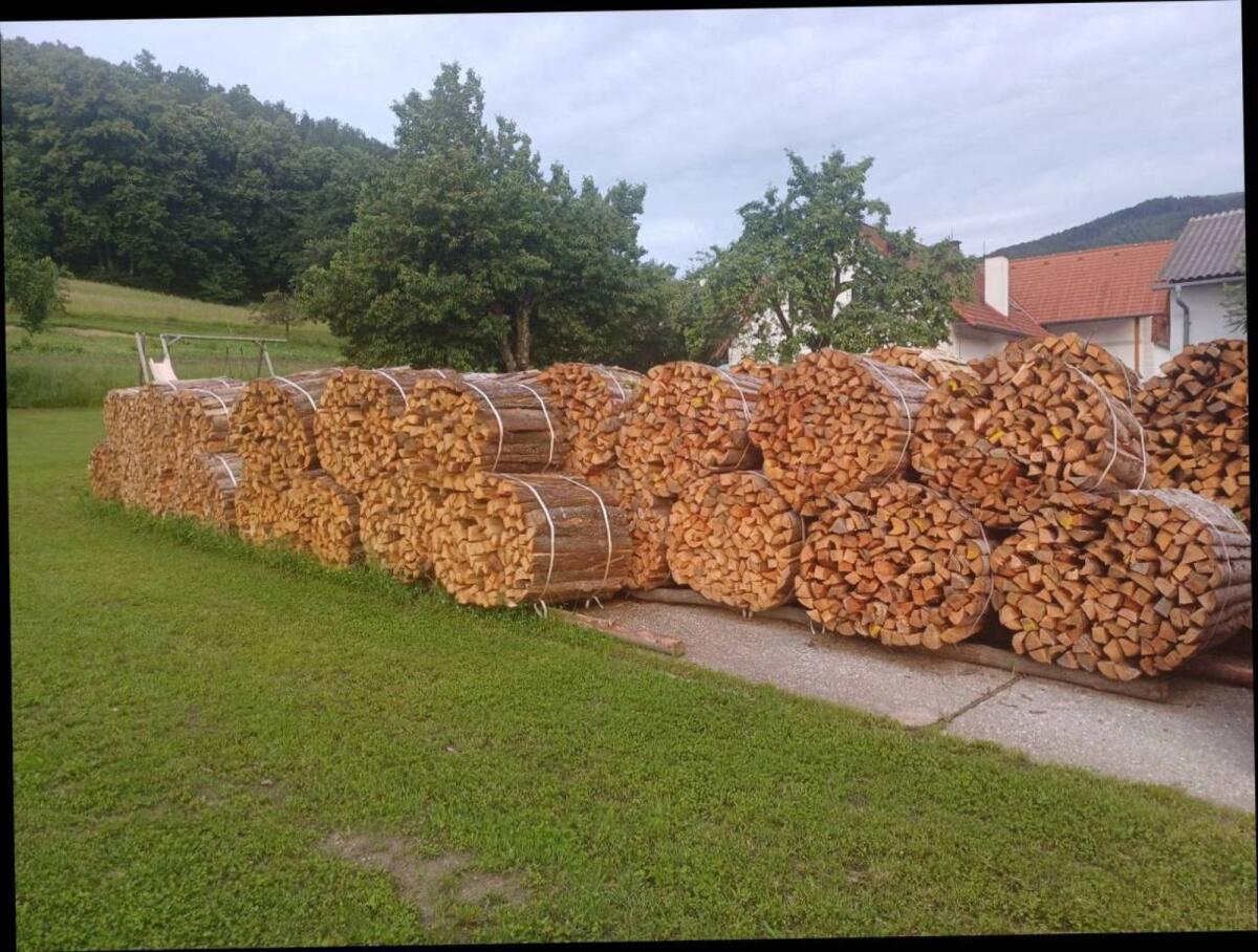 Brennholz zu verkaufen 1